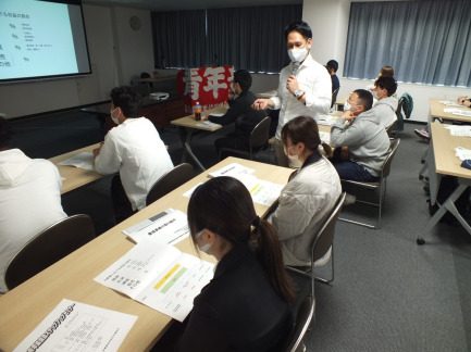 【画像】金融部会講師：能澤書記長
