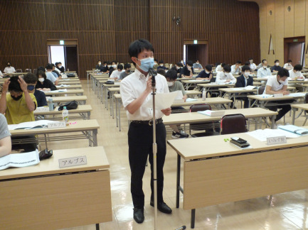 【画像】伊藤実行委員長（いみず野支部）　青年協議会夏の交流会の報告　